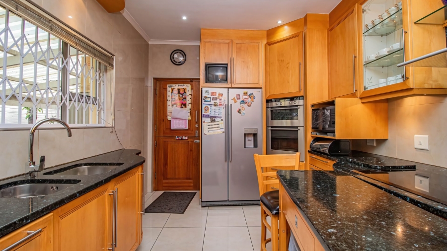 3 Bedroom Property for Sale in Gatesville Western Cape